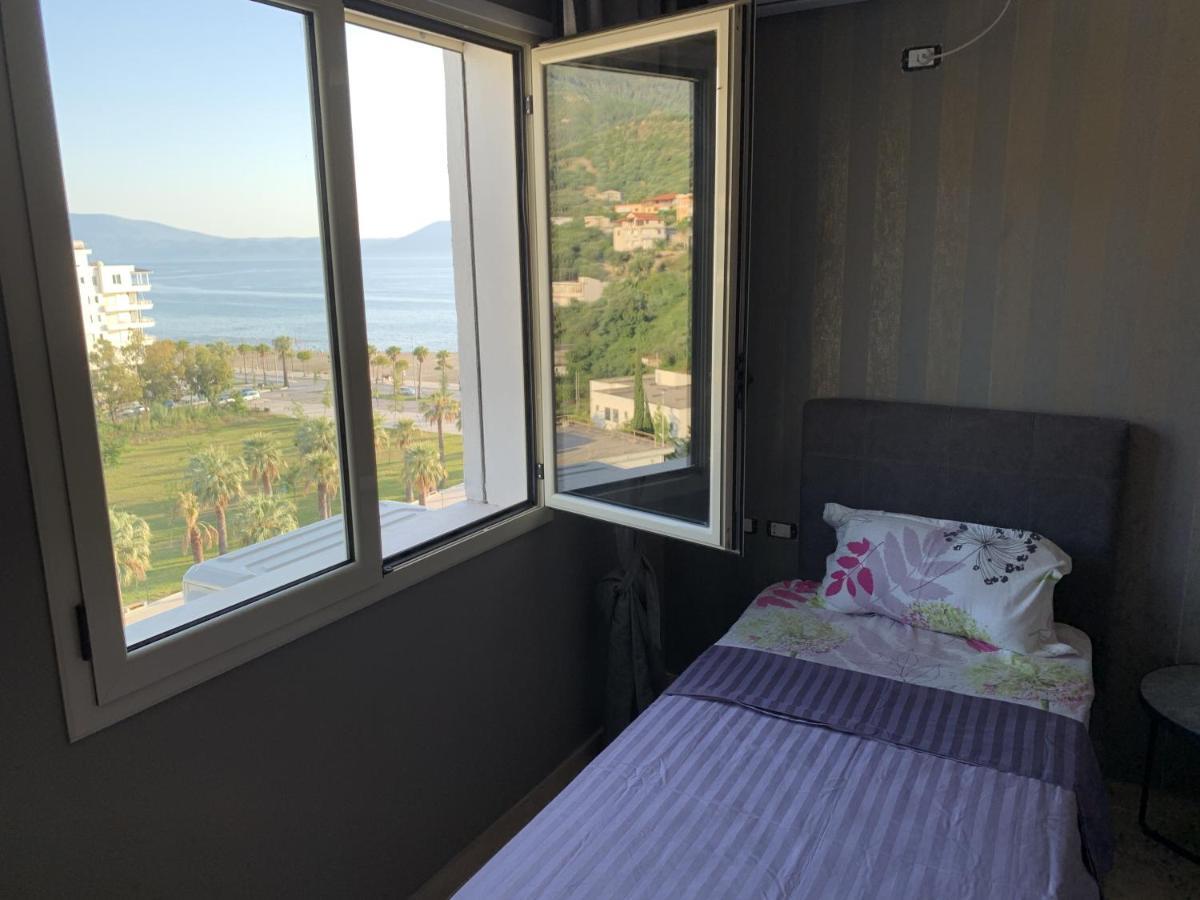 Jana Marina Sea View Apartament Wlora